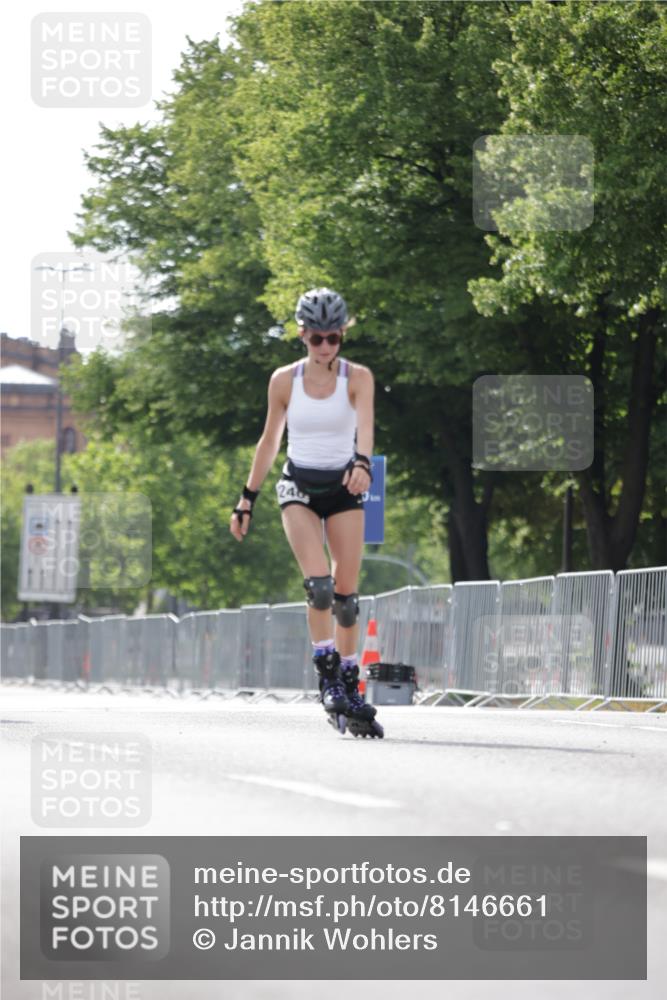 29.06.2025 - hella hamburg halbmarathon Jannik Wohlers http://msf.ph/oto/8146661 29.06.2025 09:09:17 Lombardsbrücke  meine-sportfotos.de