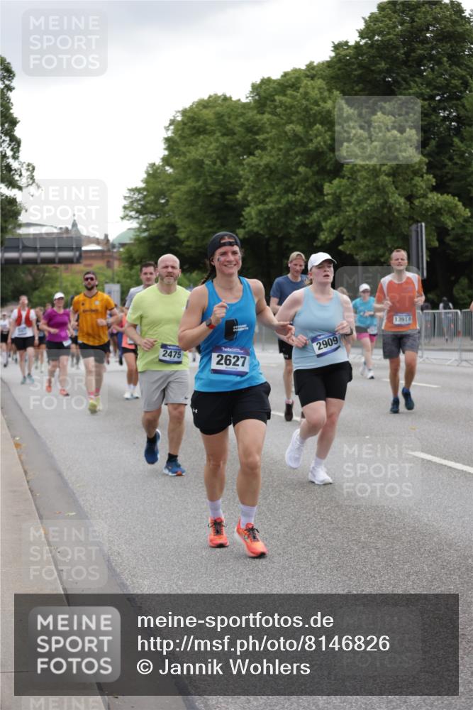 29.06.2025 - hella hamburg halbmarathon Jannik Wohlers http://msf.ph/oto/8146826 29.06.2025 10:48:02 Lombardsbrücke 1142, 1645, 2195, 2475, 2627, 2756, 2909, 3224, 3320, 3504, 3661, 4588, 5585, 5781, 6143, 7532, 8461, 8948, 9775, 9787, 10059, 10145, 12022, 12152, 12192, 12439, 12452, 12932, 13559, 13675, 13814, 13914, 15489, 15593, 15715, 16368, 16498, 16499, 16669, 16693, 16935, 16965, 17631, 17930, 18248, 18967 meine-sportfotos.de
