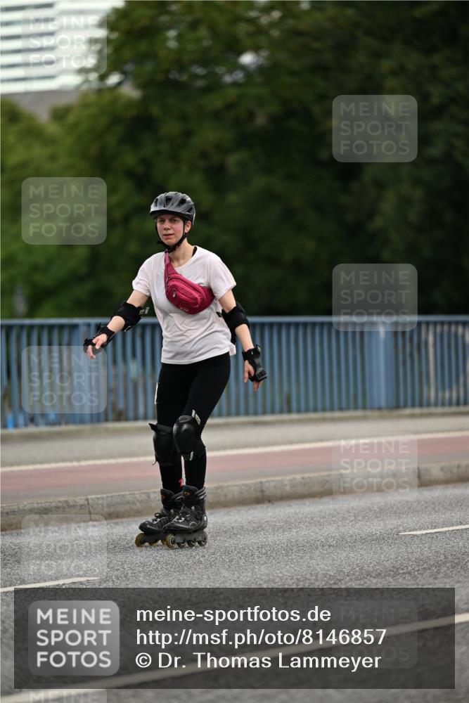 29.06.2025 - hella hamburg halbmarathon Dr. Thomas Lammeyer http://msf.ph/oto/8146857 29.06.2025 09:18:52 Kennedybrücke  meine-sportfotos.de