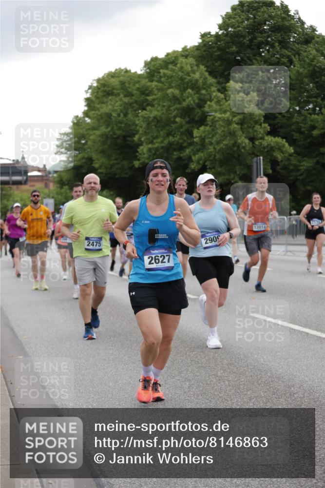 29.06.2025 - hella hamburg halbmarathon Jannik Wohlers http://msf.ph/oto/8146863 29.06.2025 10:48:02 Lombardsbrücke 1142, 1645, 2195, 2475, 2627, 2756, 2909, 3224, 3320, 3504, 3661, 4588, 5585, 5781, 6143, 7532, 8461, 8948, 9775, 9787, 10059, 10145, 12022, 12152, 12192, 12439, 12452, 12932, 13559, 13675, 13814, 13914, 15489, 15593, 15715, 16368, 16498, 16499, 16669, 16693, 16935, 16965, 17631, 17930, 18248, 18967 meine-sportfotos.de