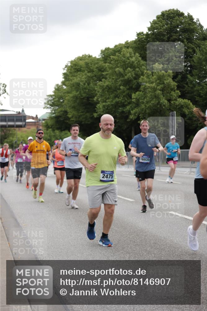 29.06.2025 - hella hamburg halbmarathon Jannik Wohlers http://msf.ph/oto/8146907 29.06.2025 10:48:03 Lombardsbrücke 1142, 1645, 2195, 2475, 2627, 2756, 2909, 3224, 3320, 3661, 4588, 5781, 6143, 7532, 8461, 8760, 8948, 9775, 9787, 10059, 12022, 12152, 12192, 12439, 12452, 12932, 13559, 13814, 13914, 15489, 15593, 15715, 16368, 16498, 16499, 16669, 16693, 16935, 16965, 17631, 17930, 18909, 18967 meine-sportfotos.de