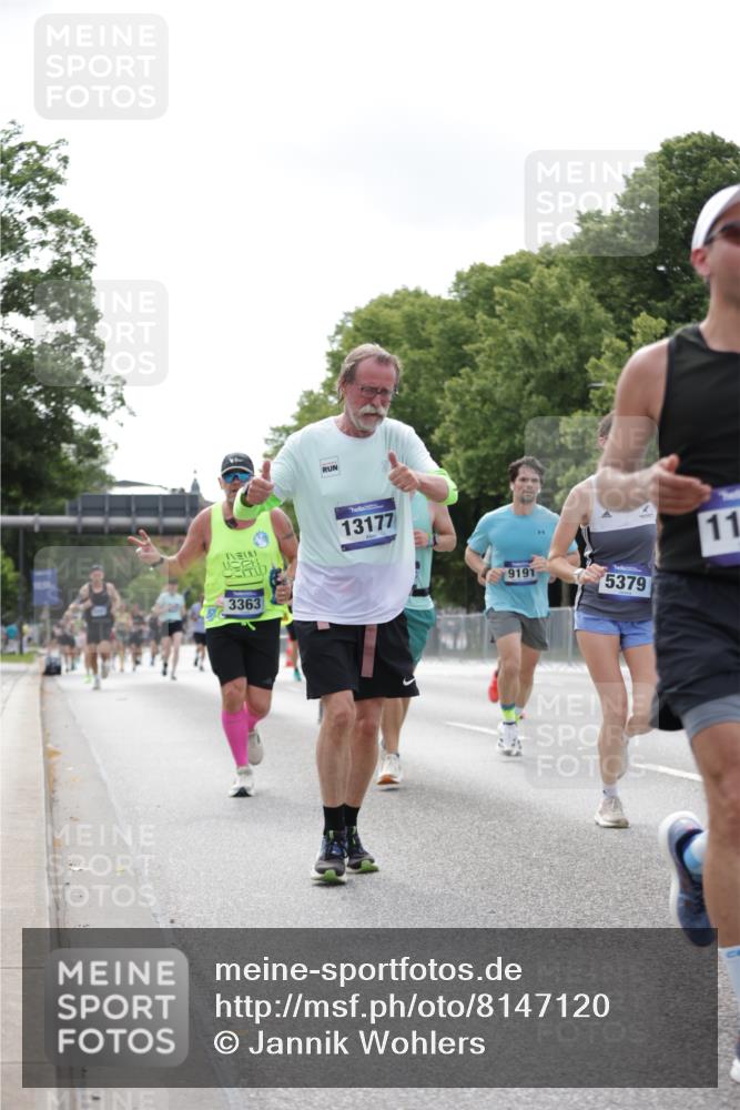 29.06.2025 - hella hamburg halbmarathon Jannik Wohlers http://msf.ph/oto/8147120 29.06.2025 10:11:24 Lombardsbrücke 1328, 1531, 1992, 3363, 4227, 5379, 5605, 7571, 9191, 9428, 10042, 10409, 10428, 11507, 11917, 12473, 13177, 13203, 13542, 13958, 14384, 15945, 17080, 17638, 17774, 17866, 18261, 18278, 18395 meine-sportfotos.de