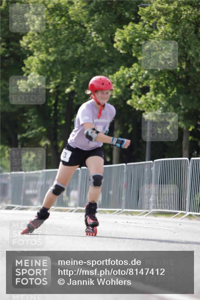 29.06.2025 - hella hamburg halbmarathon Jannik Wohlers http://msf.ph/oto/8147412 29.06.2025 09:09:44 Lombardsbrücke  meine-sportfotos.de