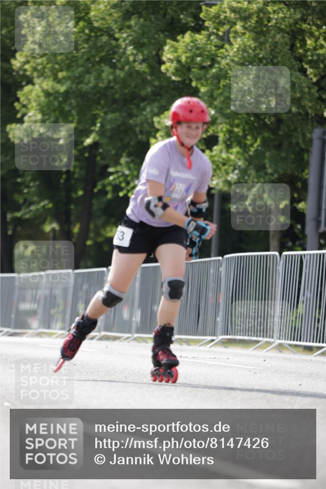 29.06.2025 - hella hamburg halbmarathon Jannik Wohlers http://msf.ph/oto/8147426 29.06.2025 09:09:45 Lombardsbrücke  meine-sportfotos.de