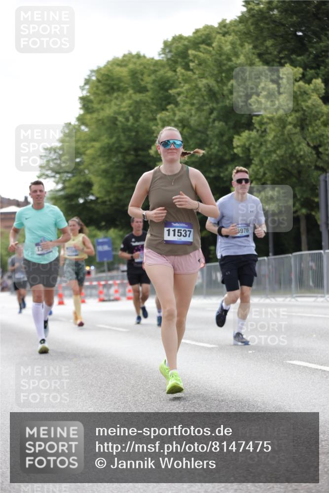 29.06.2025 - hella hamburg halbmarathon Jannik Wohlers http://msf.ph/oto/8147475 29.06.2025 10:11:35 Lombardsbrücke 1790, 5379, 9191, 10042, 10409, 11507, 11525, 11537, 11581, 11917, 12473, 13171, 13542, 13958, 14196, 14384, 15137, 16976, 17638, 17774, 18261, 18395, 18655 meine-sportfotos.de