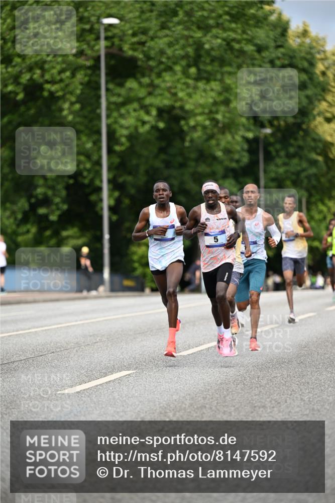 29.06.2025 - hella hamburg halbmarathon Dr. Thomas Lammeyer http://msf.ph/oto/8147592 29.06.2025 09:33:44 Kennedybrücke 2, 4, 5, 6, 7, 8, 9, 10, 11, 13, 16, 22, 23, 25, 59 meine-sportfotos.de