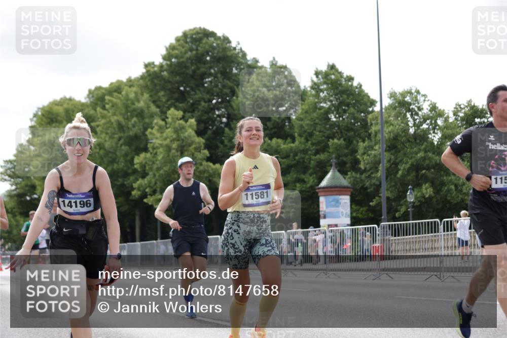 29.06.2025 - hella hamburg halbmarathon Jannik Wohlers http://msf.ph/oto/8147658 29.06.2025 10:11:41 Lombardsbrücke 1062, 1790, 7474, 9253, 9705, 10409, 11525, 11537, 11581, 11917, 13171, 13542, 13958, 14060, 14196, 14313, 15137, 16976, 18261, 18395, 18429, 18655 meine-sportfotos.de