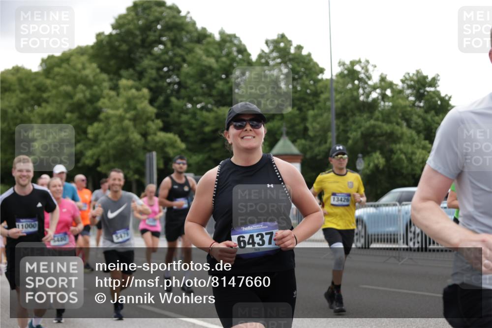 29.06.2025 - hella hamburg halbmarathon Jannik Wohlers http://msf.ph/oto/8147660 29.06.2025 10:48:34 Lombardsbrücke 2160, 2792, 3086, 3215, 3253, 5479, 5480, 5551, 6015, 6437, 6566, 7062, 9341, 9359, 9552, 10081, 10524, 11000, 11192, 11364, 11365, 11601, 11690, 11741, 11861, 11865, 12173, 12380, 12881, 12882, 13426, 13507, 13549, 13775, 14382, 14623, 15064, 15100, 15159, 15176, 15411, 15530, 15597, 15631, 15771, 16012, 16042, 16525, 17046, 17538, 17693, 18016 meine-sportfotos.de