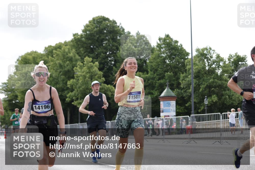 29.06.2025 - hella hamburg halbmarathon Jannik Wohlers http://msf.ph/oto/8147663 29.06.2025 10:11:41 Lombardsbrücke 1062, 1790, 7474, 9253, 9705, 10409, 11525, 11537, 11581, 11917, 13171, 13542, 13958, 14060, 14196, 14313, 15137, 16976, 18261, 18395, 18429, 18655 meine-sportfotos.de