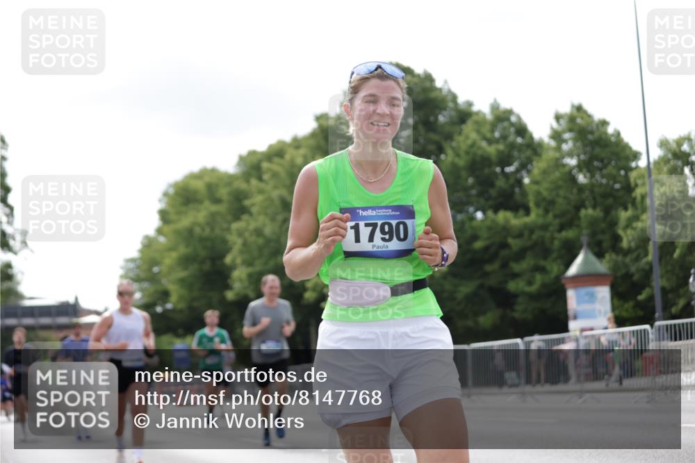 29.06.2025 - hella hamburg halbmarathon Jannik Wohlers http://msf.ph/oto/8147768 29.06.2025 10:11:43 Lombardsbrücke 1062, 1790, 2661, 7474, 9253, 9705, 10409, 11509, 11525, 11537, 11581, 13171, 13542, 14060, 14196, 14313, 15137, 16379, 16976, 18261, 18395, 18429, 18655 meine-sportfotos.de