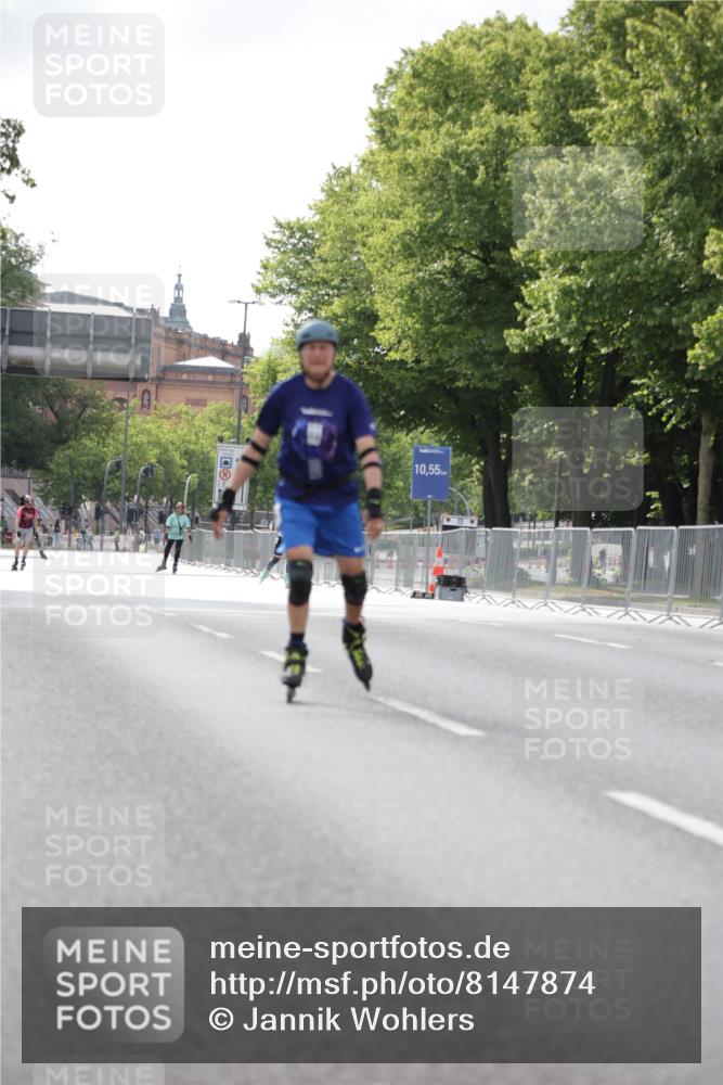 29.06.2025 - hella hamburg halbmarathon Jannik Wohlers http://msf.ph/oto/8147874 29.06.2025 09:10:30 Lombardsbrücke  meine-sportfotos.de