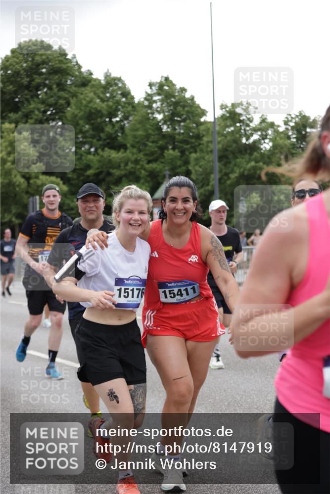 29.06.2025 - hella hamburg halbmarathon Jannik Wohlers http://msf.ph/oto/8147919 29.06.2025 10:48:47 Lombardsbrücke 1525, 2067, 2395, 2541, 2713, 2927, 3070, 3086, 3232, 3253, 4403, 4525, 4527, 4809, 5118, 5463, 5551, 6979, 6989, 7931, 7936, 8549, 9245, 9341, 9359, 10033, 10038, 10081, 10130, 10479, 10782, 10785, 11000, 11031, 11192, 11601, 11681, 11741, 11865, 12010, 12173, 12380, 12664, 12669, 12881, 12882, 13426, 13564, 13565, 14080, 14081, 14623, 15064, 15159, 15176, 15411, 15530, 15597, 15631, 15771, 16012, 16759, 17287, 17315, 17538, 17647, 17693, 18453 meine-sportfotos.de