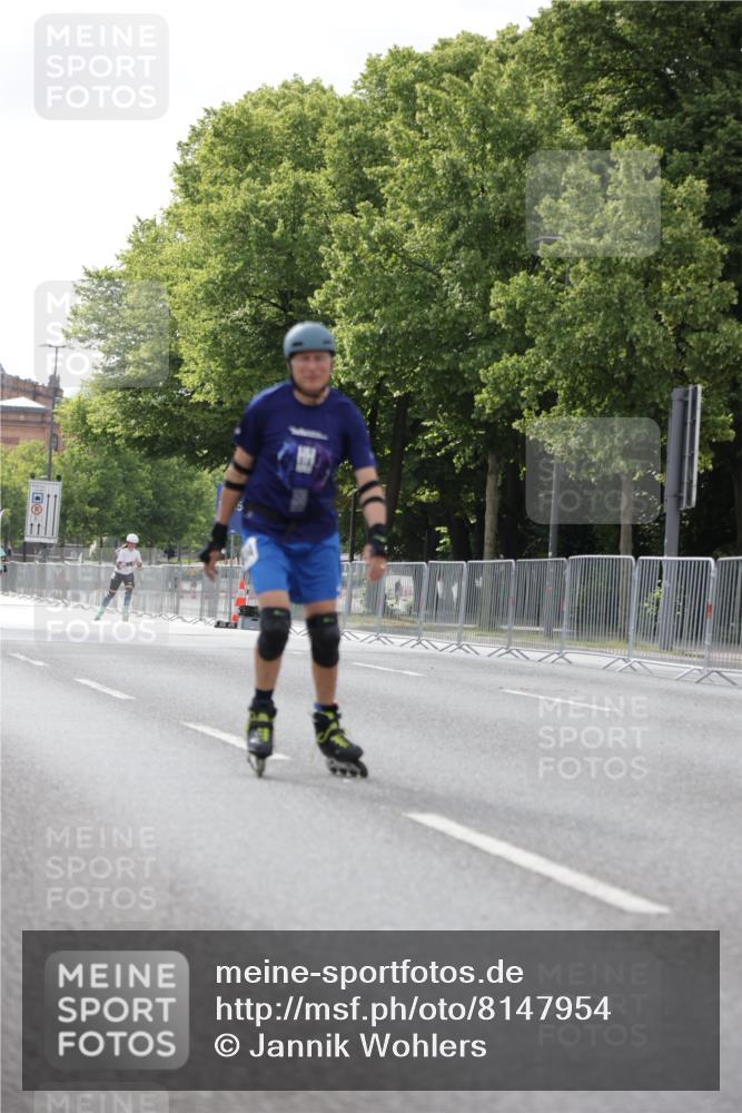 29.06.2025 - hella hamburg halbmarathon Jannik Wohlers http://msf.ph/oto/8147954 29.06.2025 09:10:32 Lombardsbrücke  meine-sportfotos.de