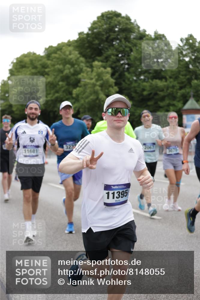 29.06.2025 - hella hamburg halbmarathon Jannik Wohlers http://msf.ph/oto/8148055 29.06.2025 10:48:54 Lombardsbrücke 1525, 2067, 2395, 2527, 2541, 2713, 2927, 3070, 3183, 3232, 3383, 4403, 4525, 4527, 4589, 4769, 4809, 5106, 5118, 5463, 6979, 6989, 7301, 7931, 7936, 8549, 9245, 9261, 10033, 10038, 10130, 10333, 10479, 10782, 10785, 11031, 11192, 11558, 11681, 12010, 12380, 12664, 12669, 13564, 13565, 14080, 14081, 15057, 15176, 15411, 15530, 16012, 16436, 16759, 17085, 17089, 17287, 17315, 17647, 17964, 18453, 18470 meine-sportfotos.de