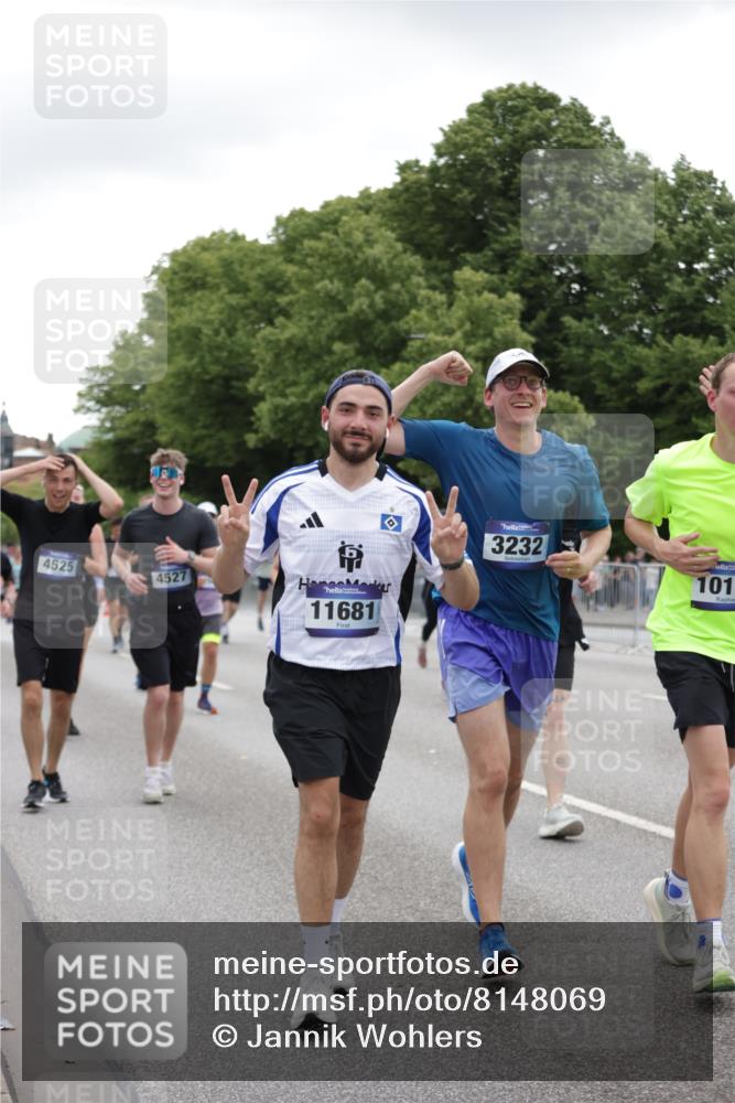 29.06.2025 - hella hamburg halbmarathon Jannik Wohlers http://msf.ph/oto/8148069 29.06.2025 10:48:55 Lombardsbrücke 1525, 2067, 2395, 2527, 2541, 2713, 2927, 3070, 3183, 3232, 3383, 4403, 4525, 4527, 4589, 4769, 4809, 5106, 5118, 5463, 6979, 6989, 7301, 7650, 7931, 7936, 8549, 9245, 9261, 10033, 10038, 10130, 10333, 10479, 10782, 10785, 11031, 11192, 11558, 11681, 12010, 12664, 12669, 13564, 13565, 14080, 14081, 14389, 14390, 15057, 15176, 15411, 15530, 16436, 16759, 17085, 17089, 17287, 17315, 17647, 17964, 18453, 18470 meine-sportfotos.de
