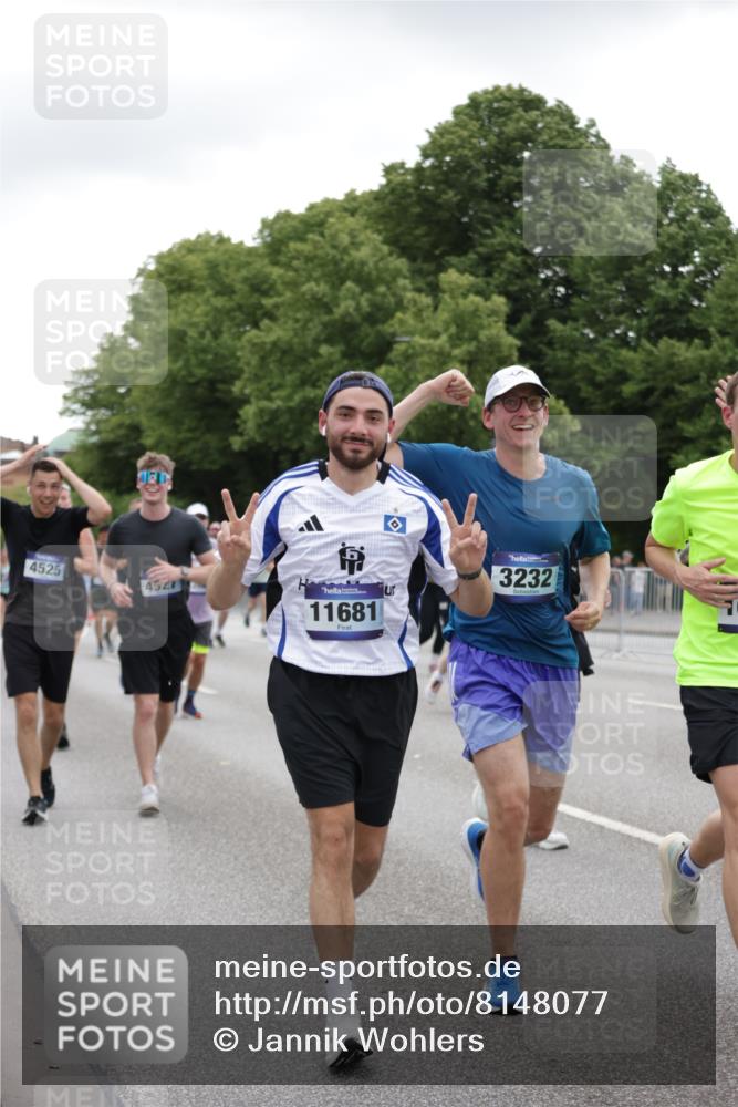 29.06.2025 - hella hamburg halbmarathon Jannik Wohlers http://msf.ph/oto/8148077 29.06.2025 10:48:55 Lombardsbrücke 1525, 2067, 2395, 2527, 2541, 2713, 2927, 3070, 3183, 3232, 3383, 4403, 4525, 4527, 4589, 4769, 4809, 5106, 5118, 5463, 6979, 6989, 7301, 7650, 7931, 7936, 8549, 9245, 9261, 10033, 10038, 10130, 10333, 10479, 10782, 10785, 11031, 11192, 11558, 11681, 12010, 12664, 12669, 13564, 13565, 14080, 14081, 14389, 14390, 15057, 15176, 15411, 15530, 16436, 16759, 17085, 17089, 17287, 17315, 17647, 17964, 18453, 18470 meine-sportfotos.de