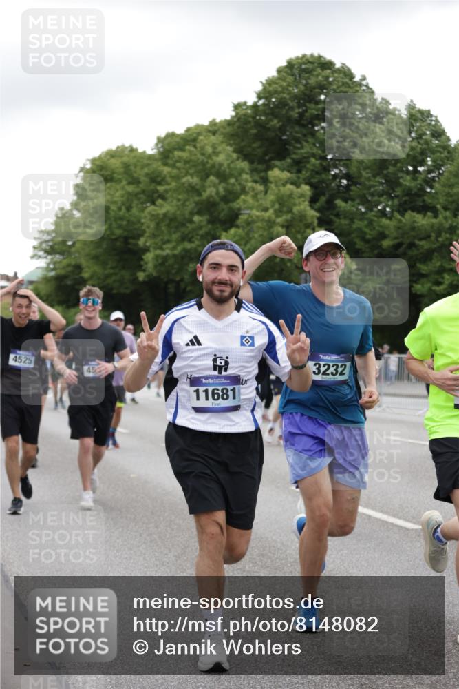 29.06.2025 - hella hamburg halbmarathon Jannik Wohlers http://msf.ph/oto/8148082 29.06.2025 10:48:55 Lombardsbrücke 1525, 2067, 2395, 2527, 2541, 2713, 2927, 3070, 3183, 3232, 3383, 4403, 4525, 4527, 4589, 4769, 4809, 5106, 5118, 5463, 6979, 6989, 7301, 7650, 7931, 7936, 8549, 9245, 9261, 10033, 10038, 10130, 10333, 10479, 10782, 10785, 11031, 11192, 11558, 11681, 12010, 12664, 12669, 13564, 13565, 14080, 14081, 14389, 14390, 15057, 15176, 15411, 15530, 16436, 16759, 17085, 17089, 17287, 17315, 17647, 17964, 18453, 18470 meine-sportfotos.de
