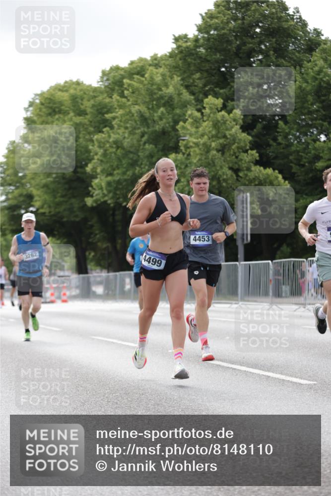 29.06.2025 - hella hamburg halbmarathon Jannik Wohlers http://msf.ph/oto/8148110 29.06.2025 10:12:00 Lombardsbrücke 1610, 1785, 1850, 2661, 2963, 2964, 3182, 3248, 3262, 3746, 4453, 4499, 4554, 5166, 5176, 5597, 5598, 6822, 6871, 6966, 7014, 7474, 9253, 9254, 9405, 10581, 10685, 11509, 14313, 14863, 14868, 16379, 16473, 18493 meine-sportfotos.de
