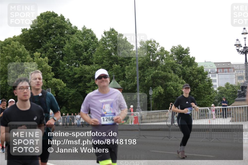 29.06.2025 - hella hamburg halbmarathon Jannik Wohlers http://msf.ph/oto/8148198 29.06.2025 10:49:00 Lombardsbrücke 1525, 1625, 1805, 2067, 2527, 2541, 2668, 2927, 3070, 3183, 3232, 3383, 3943, 4525, 4527, 4589, 4769, 4809, 5106, 5463, 6191, 6989, 7301, 7650, 7931, 7936, 8549, 9245, 9261, 10033, 10038, 10130, 10333, 10479, 10782, 10785, 11558, 11631, 11681, 12669, 13564, 13565, 14389, 14390, 15057, 15412, 16436, 16759, 17085, 17089, 17287, 17315, 17647, 17964, 18453, 18470, 18586 meine-sportfotos.de