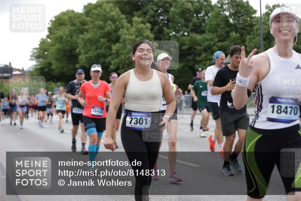 29.06.2025 - hella hamburg halbmarathon Jannik Wohlers http://msf.ph/oto/8148313 29.06.2025 10:49:04 Lombardsbrücke 1525, 1625, 1805, 2067, 2527, 2668, 3183, 3232, 3383, 3943, 4525, 4527, 4589, 4769, 4809, 5106, 5463, 6191, 6989, 7301, 7305, 7339, 7650, 8549, 9261, 10130, 10333, 10479, 11558, 11631, 12388, 12669, 13915, 13942, 14137, 14389, 14390, 14529, 15057, 15412, 16436, 16944, 17085, 17089, 17964, 18470, 18586, 19071, 19247 meine-sportfotos.de