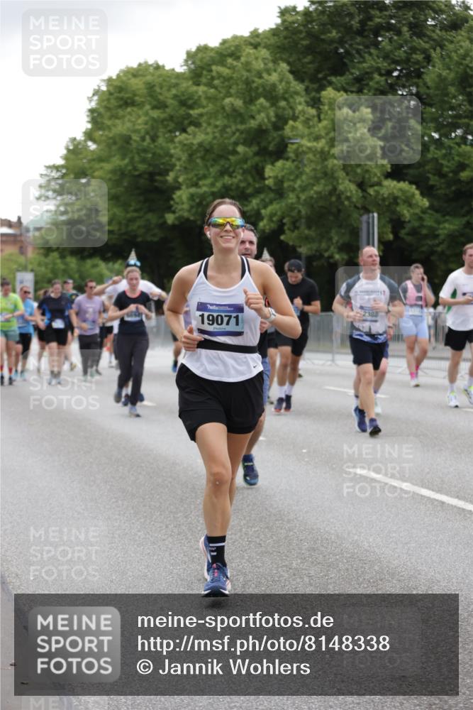 29.06.2025 - hella hamburg halbmarathon Jannik Wohlers http://msf.ph/oto/8148338 29.06.2025 10:49:12 Lombardsbrücke 1040, 1041, 1625, 1805, 1888, 2466, 2668, 2862, 2997, 3183, 3383, 3943, 4769, 5076, 5552, 5694, 6191, 6694, 7305, 7339, 7650, 7679, 9162, 9261, 10704, 11558, 11631, 12388, 13764, 13915, 13942, 14137, 14184, 14389, 14390, 14529, 15063, 15412, 15582, 16097, 16265, 16436, 16512, 16944, 16953, 17085, 17089, 17196, 18086, 18404, 18586, 18684, 19071, 19247 meine-sportfotos.de