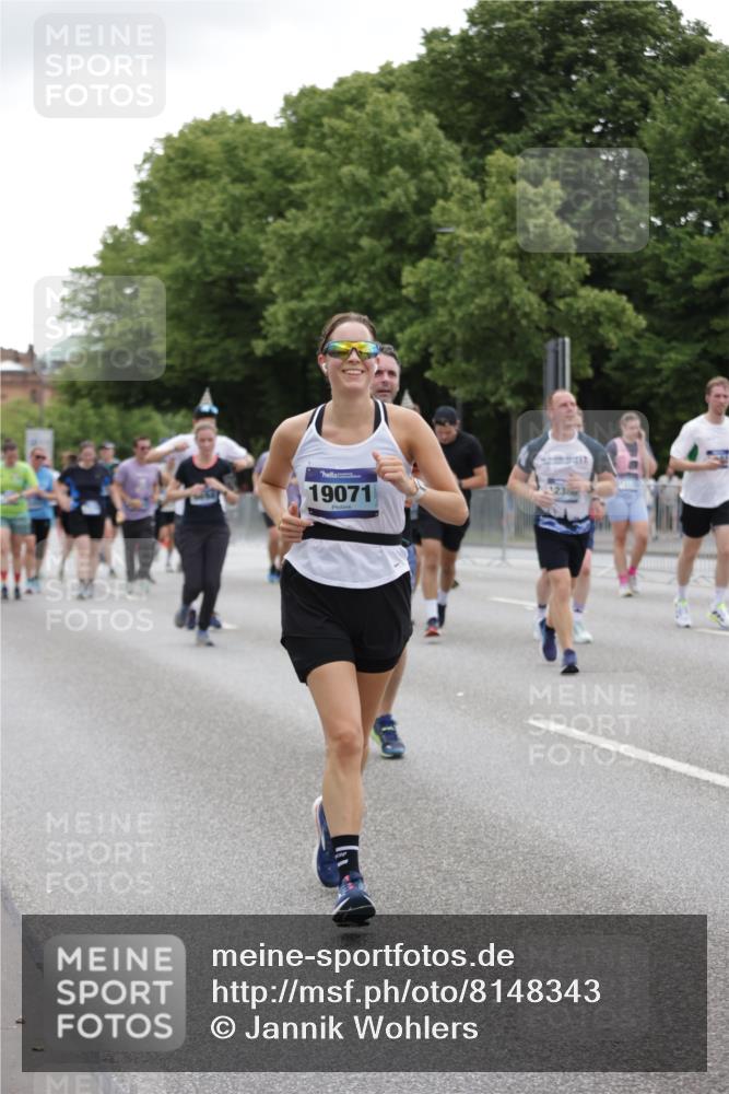 29.06.2025 - hella hamburg halbmarathon Jannik Wohlers http://msf.ph/oto/8148343 29.06.2025 10:49:12 Lombardsbrücke 1040, 1041, 1625, 1805, 1888, 2466, 2668, 2862, 2997, 3183, 3383, 3943, 4769, 5076, 5552, 5694, 6191, 6694, 7305, 7339, 7650, 7679, 9162, 9261, 10704, 11558, 11631, 12388, 13764, 13915, 13942, 14137, 14184, 14389, 14390, 14529, 15063, 15412, 15582, 16097, 16265, 16436, 16512, 16944, 16953, 17085, 17089, 17196, 18086, 18404, 18586, 18684, 19071, 19247 meine-sportfotos.de