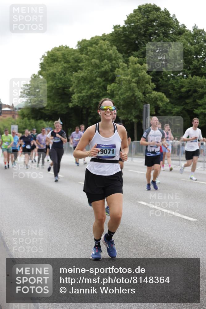 29.06.2025 - hella hamburg halbmarathon Jannik Wohlers http://msf.ph/oto/8148364 29.06.2025 10:49:12 Lombardsbrücke 1040, 1041, 1625, 1805, 1888, 2466, 2668, 2862, 2997, 3183, 3383, 3943, 4769, 5076, 5552, 5694, 6191, 6694, 7305, 7339, 7650, 7679, 9162, 9261, 10704, 11558, 11631, 12388, 13764, 13915, 13942, 14137, 14184, 14389, 14390, 14529, 15063, 15412, 15582, 16097, 16265, 16436, 16512, 16944, 16953, 17085, 17089, 17196, 18086, 18404, 18586, 18684, 19071, 19247 meine-sportfotos.de