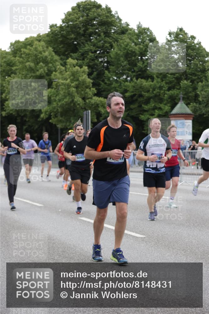 29.06.2025 - hella hamburg halbmarathon Jannik Wohlers http://msf.ph/oto/8148431 29.06.2025 10:49:14 Lombardsbrücke 1040, 1041, 1625, 1805, 1888, 2466, 2668, 2862, 2997, 3183, 3383, 3943, 5076, 5552, 5694, 6191, 6694, 7305, 7339, 7366, 7650, 7679, 9162, 9261, 10403, 10704, 11558, 11631, 12388, 13764, 13915, 13942, 14137, 14184, 14214, 14389, 14390, 14529, 15063, 15412, 15582, 16097, 16265, 16512, 16944, 16953, 16975, 17196, 18086, 18404, 18586, 18684, 19071, 19247 meine-sportfotos.de