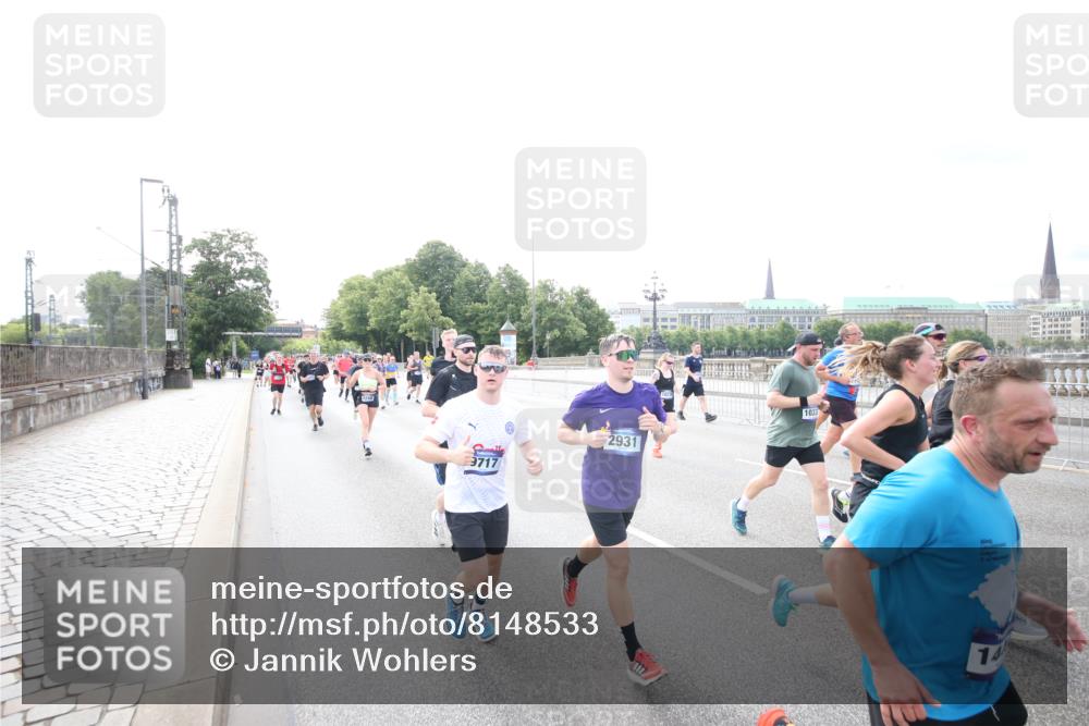 29.06.2025 - hella hamburg halbmarathon Jannik Wohlers http://msf.ph/oto/8148533 29.06.2025 10:17:38 Lombardsbrücke 1159, 1160, 1268, 1325, 1554, 1622, 1641, 1982, 2147, 2931, 3977, 4804, 5004, 5290, 6270, 7094, 7641, 7649, 7838, 7882, 7883, 8067, 8128, 8248, 8607, 8799, 9539, 9717, 9734, 9844, 9964, 10174, 10332, 10509, 10831, 10946, 11275, 11352, 11450, 11656, 11916, 11949, 12274, 12401, 12553, 12598, 12752, 13619, 13681, 13843, 14013, 14320, 14496, 14701, 14738, 14795, 14825, 14831, 15182, 15183, 15203, 15322, 15343, 15614, 16109, 16644, 16707, 16792, 16829 meine-sportfotos.de