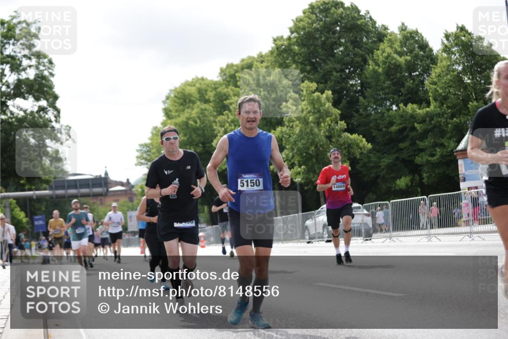 29.06.2025 - hella hamburg halbmarathon Jannik Wohlers http://msf.ph/oto/8148556 29.06.2025 10:12:13 Lombardsbrücke 1249, 1610, 1785, 1851, 1939, 2531, 2891, 2963, 2964, 3182, 3248, 3262, 4453, 4499, 4554, 5150, 5166, 5597, 5598, 6822, 6966, 7014, 7907, 8917, 8971, 9254, 10581, 12456, 13566, 13816, 14540, 14869, 15012, 15369, 16473, 16826, 16911, 17994, 18178, 18493 meine-sportfotos.de