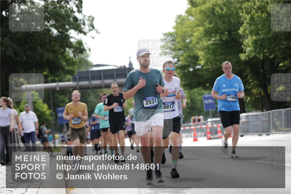 29.06.2025 - hella hamburg halbmarathon Jannik Wohlers http://msf.ph/oto/8148601 29.06.2025 10:12:17 Lombardsbrücke 1249, 1610, 1785, 1851, 1939, 2531, 2891, 2963, 2964, 3182, 3248, 4554, 5150, 5166, 5597, 5598, 6207, 7014, 7907, 8917, 8971, 10581, 11025, 12456, 13566, 13816, 14540, 14869, 15012, 15369, 16473, 16826, 16911, 17061, 17994, 18178, 18493 meine-sportfotos.de