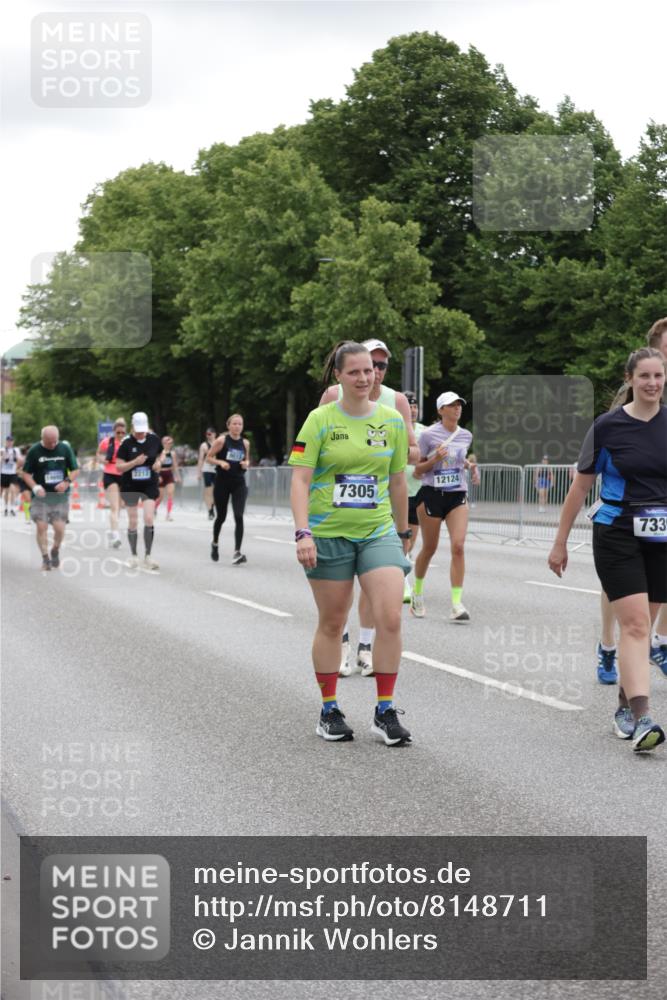 29.06.2025 - hella hamburg halbmarathon Jannik Wohlers http://msf.ph/oto/8148711 29.06.2025 10:49:25 Lombardsbrücke 1040, 1041, 1487, 1511, 1888, 2212, 2466, 2862, 2997, 4870, 5076, 5552, 5694, 6694, 7305, 7339, 7366, 7679, 8065, 9015, 9162, 10403, 10683, 10704, 12124, 12388, 13764, 14184, 14214, 14545, 14692, 15063, 15582, 15633, 16097, 16265, 16512, 16953, 16975, 17196, 17408, 18086, 18404, 18684 meine-sportfotos.de