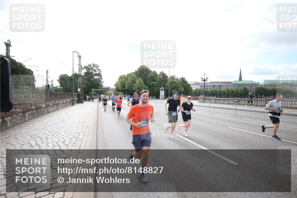 29.06.2025 - hella hamburg halbmarathon Jannik Wohlers http://msf.ph/oto/8148827 29.06.2025 10:17:50 Lombardsbrücke 1268, 1325, 1554, 1982, 2087, 2147, 2335, 2634, 3125, 3321, 3482, 3977, 4710, 4738, 4804, 5909, 6270, 7838, 7882, 7883, 8067, 8248, 9222, 9539, 9834, 9844, 10659, 10908, 10946, 11352, 11450, 11949, 12274, 12498, 12939, 13341, 13370, 13619, 14320, 14831, 15182, 15183, 15343, 15614, 16109, 16829, 16833, 17876, 18145, 18677 meine-sportfotos.de