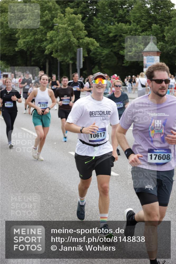 29.06.2025 - hella hamburg halbmarathon Jannik Wohlers http://msf.ph/oto/8148838 29.06.2025 10:49:44 Lombardsbrücke 1487, 1511, 3701, 3710, 3805, 4090, 4168, 5749, 5751, 5997, 6680, 6830, 7721, 7722, 7755, 8254, 9605, 9940, 10060, 10286, 10617, 11030, 11426, 11716, 11760, 12079, 13127, 13128, 13309, 13381, 13744, 13846, 14144, 14505, 14940, 15626, 15633, 16365, 16410, 16412, 16635, 17256, 18961, 19058, 19086 meine-sportfotos.de