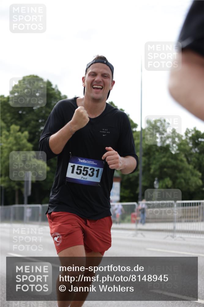29.06.2025 - hella hamburg halbmarathon Jannik Wohlers http://msf.ph/oto/8148945 29.06.2025 10:12:33 Lombardsbrücke 1020, 1051, 1851, 1939, 2942, 4532, 6207, 7873, 8398, 8405, 8917, 9141, 10067, 10402, 11025, 11720, 14404, 15012, 15531, 16255, 16323, 17061, 17699, 17994, 18320, 18530 meine-sportfotos.de