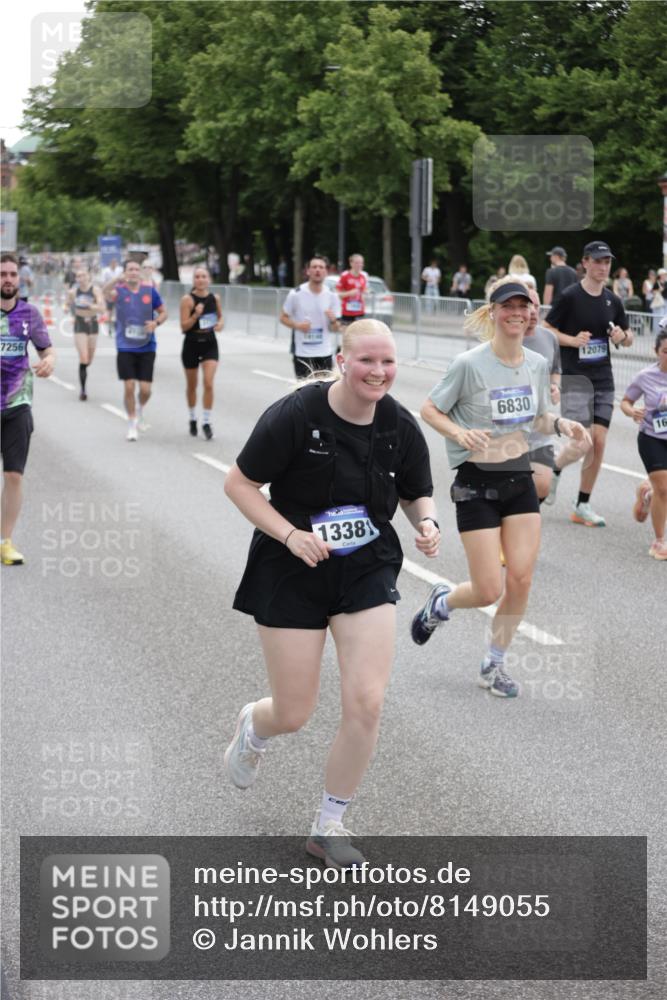 29.06.2025 - hella hamburg halbmarathon Jannik Wohlers http://msf.ph/oto/8149055 29.06.2025 10:49:48 Lombardsbrücke 3203, 3701, 3710, 3805, 3897, 4090, 4168, 5119, 5751, 5997, 6680, 6830, 7721, 7722, 7755, 8254, 9605, 9940, 10060, 10286, 10617, 11030, 11426, 11696, 11716, 11760, 12079, 13127, 13128, 13381, 13744, 13846, 13887, 14144, 14505, 14940, 15626, 16365, 16410, 16412, 16635, 17256, 18961, 19058, 19086 meine-sportfotos.de