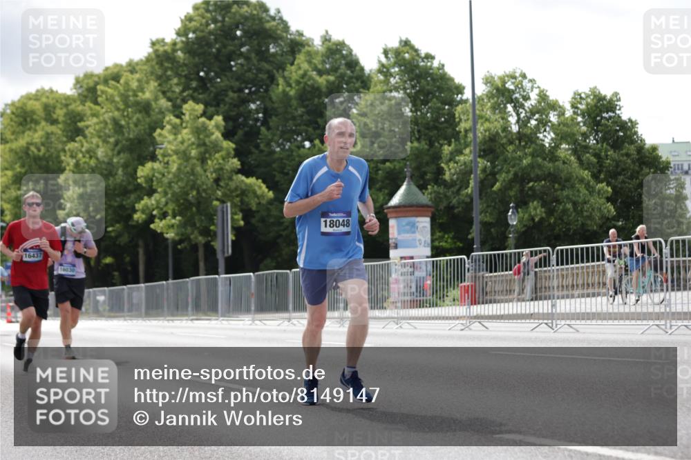 29.06.2025 - hella hamburg halbmarathon Jannik Wohlers http://msf.ph/oto/8149147 29.06.2025 10:12:43 Lombardsbrücke 1020, 1051, 2942, 3218, 3728, 4532, 6489, 7873, 8398, 8405, 8913, 9141, 10402, 11720, 14404, 15531, 16030, 16255, 16323, 16437, 17699, 17988, 18048, 18320, 18732, 18754 meine-sportfotos.de