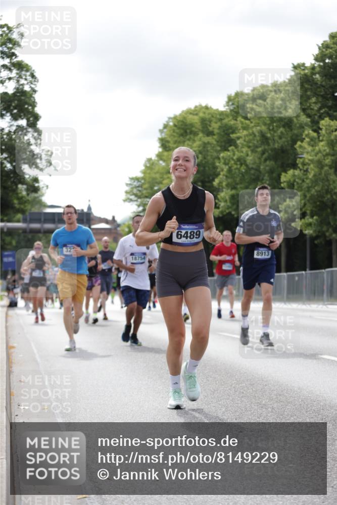 29.06.2025 - hella hamburg halbmarathon Jannik Wohlers http://msf.ph/oto/8149229 29.06.2025 10:12:49 Lombardsbrücke 1007, 1747, 1859, 2961, 3218, 3360, 3728, 6489, 8398, 8405, 8913, 9141, 9527, 12492, 15922, 16030, 16255, 16437, 17474, 17699, 17988, 18048, 18320, 18732, 18754 meine-sportfotos.de
