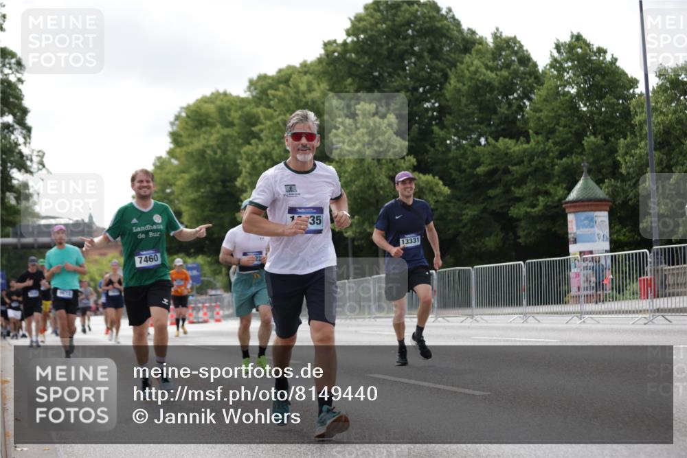 29.06.2025 - hella hamburg halbmarathon Jannik Wohlers http://msf.ph/oto/8149440 29.06.2025 10:13:00 Lombardsbrücke 1007, 1747, 1859, 2961, 3218, 3360, 3728, 3729, 4187, 4950, 5546, 6489, 6724, 7346, 7446, 7447, 7460, 8279, 8913, 9527, 9612, 12492, 13331, 13928, 15922, 17474, 17988, 18222, 18732, 18754, 19035 meine-sportfotos.de