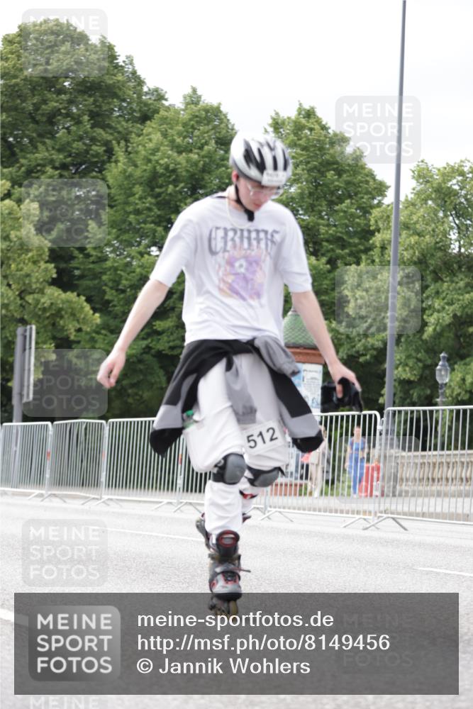 29.06.2025 - hella hamburg halbmarathon Jannik Wohlers http://msf.ph/oto/8149456 29.06.2025 09:13:07 Lombardsbrücke  meine-sportfotos.de