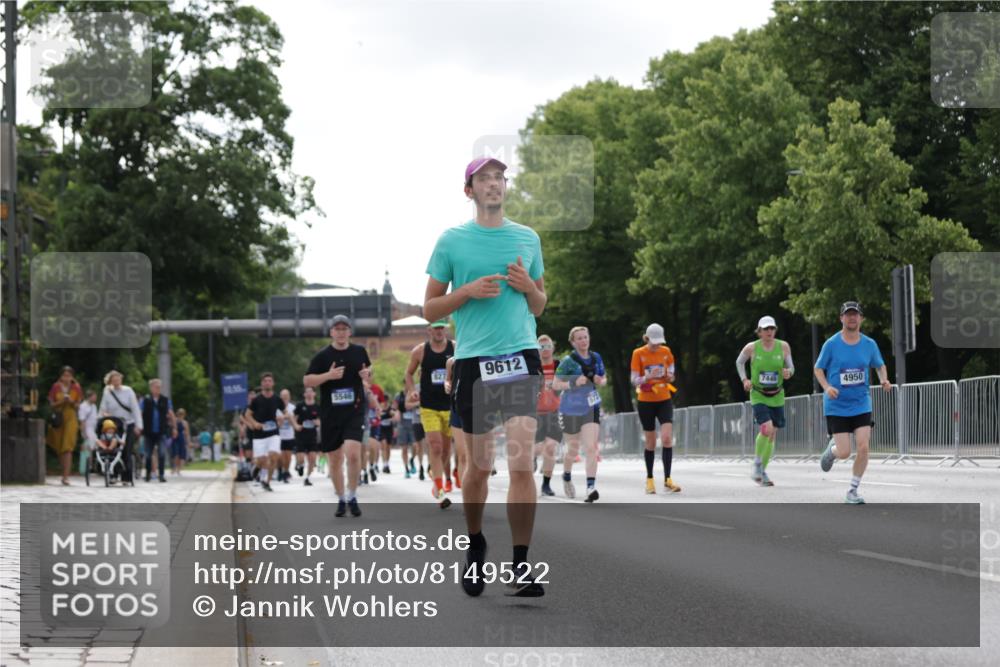 29.06.2025 - hella hamburg halbmarathon Jannik Wohlers http://msf.ph/oto/8149522 29.06.2025 10:13:03 Lombardsbrücke 1007, 1747, 1859, 2055, 2961, 3218, 3360, 3728, 3729, 4187, 4795, 4950, 5546, 6489, 6717, 6724, 7346, 7446, 7447, 7460, 8279, 8913, 9527, 9612, 12492, 13331, 13928, 15663, 15922, 17474, 18222, 18231, 18754, 19035 meine-sportfotos.de