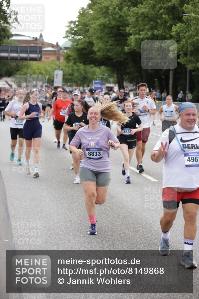 29.06.2025 - hella hamburg halbmarathon Jannik Wohlers http://msf.ph/oto/8149868 29.06.2025 10:50:17 Lombardsbrücke 1930, 2200, 3184, 3229, 3647, 3838, 4642, 4695, 4771, 4961, 5131, 6178, 7133, 7161, 7505, 7938, 8200, 8833, 8834, 9096, 9168, 9933, 10437, 10744, 12392, 12393, 14762, 15017, 15105, 15416, 15467, 16501, 16593, 17337, 17648, 17790, 18067, 18092, 18483 meine-sportfotos.de