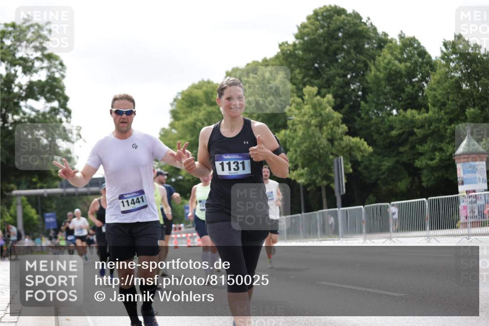 29.06.2025 - hella hamburg halbmarathon Jannik Wohlers http://msf.ph/oto/8150025 29.06.2025 10:13:26 Lombardsbrücke 1131, 1480, 2359, 2721, 2904, 2987, 4001, 5232, 5631, 5719, 6026, 6710, 7462, 7913, 8673, 9631, 10442, 10443, 10977, 11441, 12313, 12797, 12928, 12929, 15085, 15482, 15721, 15722, 16491, 17472, 17985, 19190 meine-sportfotos.de