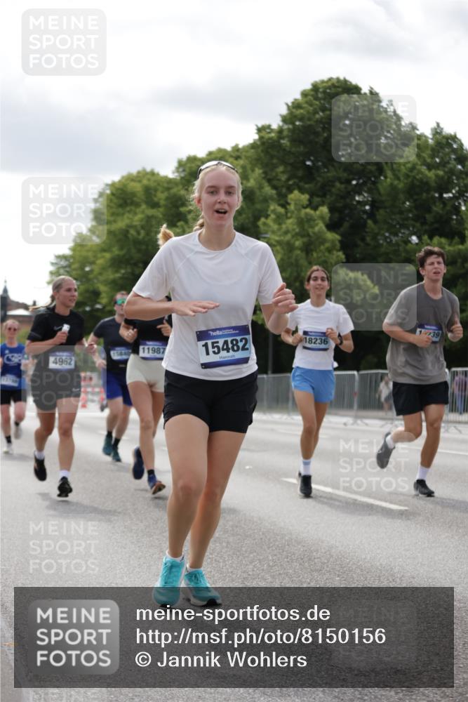 29.06.2025 - hella hamburg halbmarathon Jannik Wohlers http://msf.ph/oto/8150156 29.06.2025 10:13:37 Lombardsbrücke 1194, 1480, 1890, 4032, 4962, 6287, 6710, 8057, 8673, 9886, 10442, 10443, 11441, 11987, 12938, 13788, 15482, 15721, 15722, 15840, 17439, 17985, 18041, 18236, 18239 meine-sportfotos.de