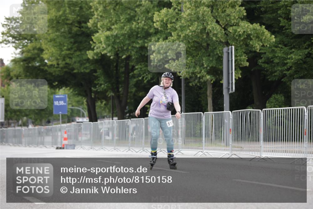 29.06.2025 - hella hamburg halbmarathon Jannik Wohlers http://msf.ph/oto/8150158 29.06.2025 09:15:19 Lombardsbrücke  meine-sportfotos.de