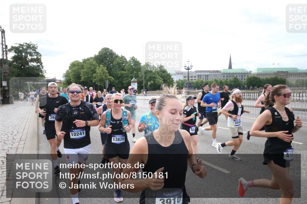 29.06.2025 - hella hamburg halbmarathon Jannik Wohlers http://msf.ph/oto/8150181 29.06.2025 10:22:01 Lombardsbrücke 1187, 1419, 1598, 2022, 2351, 2886, 3108, 3430, 3457, 3511, 3910, 3946, 4113, 4114, 4131, 4556, 4559, 4829, 4969, 4970, 5079, 5838, 6030, 6048, 6049, 6303, 6307, 6347, 6820, 6826, 6899, 7097, 7794, 8511, 8855, 8884, 8931, 9204, 9516, 9598, 10065, 10241, 10432, 10573, 10663, 10917, 10961, 11046, 11440, 12933, 13248, 13369, 13460, 13472, 13820, 13963, 14079, 14240, 14314, 14333, 14334, 14442, 14901, 14903, 14906, 14980, 15114, 19154 meine-sportfotos.de