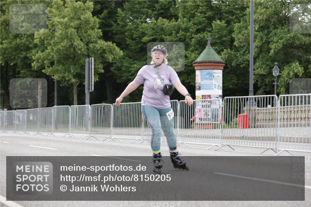 29.06.2025 - hella hamburg halbmarathon Jannik Wohlers http://msf.ph/oto/8150205 29.06.2025 09:15:21 Lombardsbrücke  meine-sportfotos.de