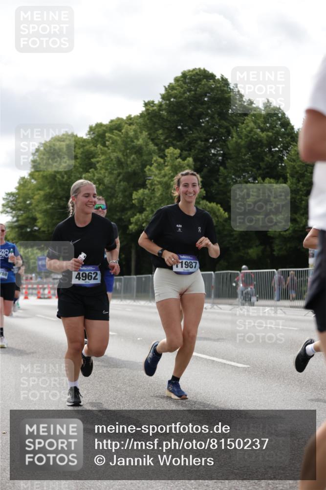 29.06.2025 - hella hamburg halbmarathon Jannik Wohlers http://msf.ph/oto/8150237 29.06.2025 10:13:39 Lombardsbrücke 1194, 1480, 1890, 4032, 4962, 6287, 6710, 8057, 9886, 10442, 10443, 11987, 12938, 13788, 15482, 15840, 17439, 17985, 18041, 18236, 18239 meine-sportfotos.de