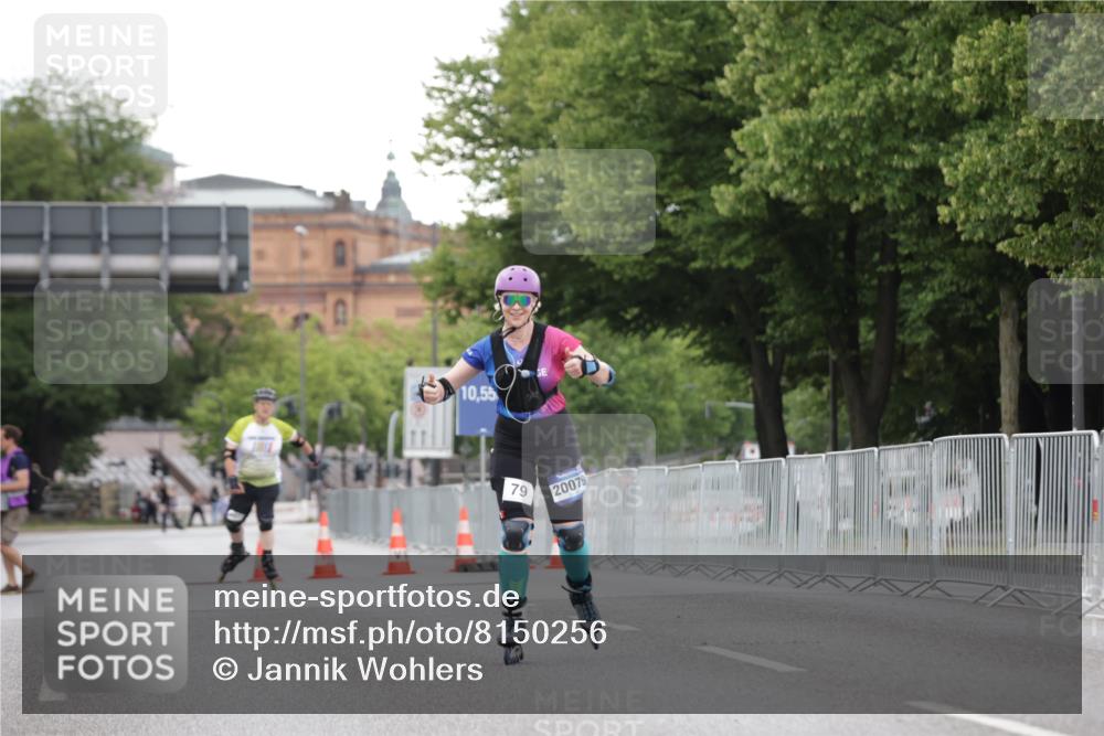 29.06.2025 - hella hamburg halbmarathon Jannik Wohlers http://msf.ph/oto/8150256 29.06.2025 09:17:29 Lombardsbrücke  meine-sportfotos.de