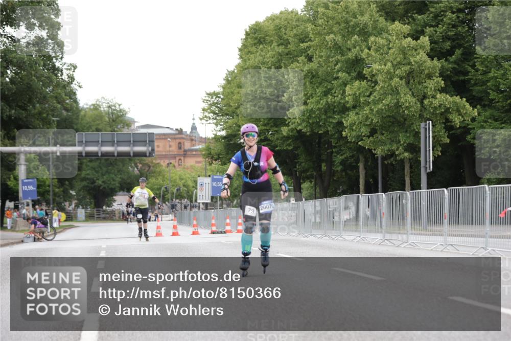 29.06.2025 - hella hamburg halbmarathon Jannik Wohlers http://msf.ph/oto/8150366 29.06.2025 09:17:30 Lombardsbrücke  meine-sportfotos.de